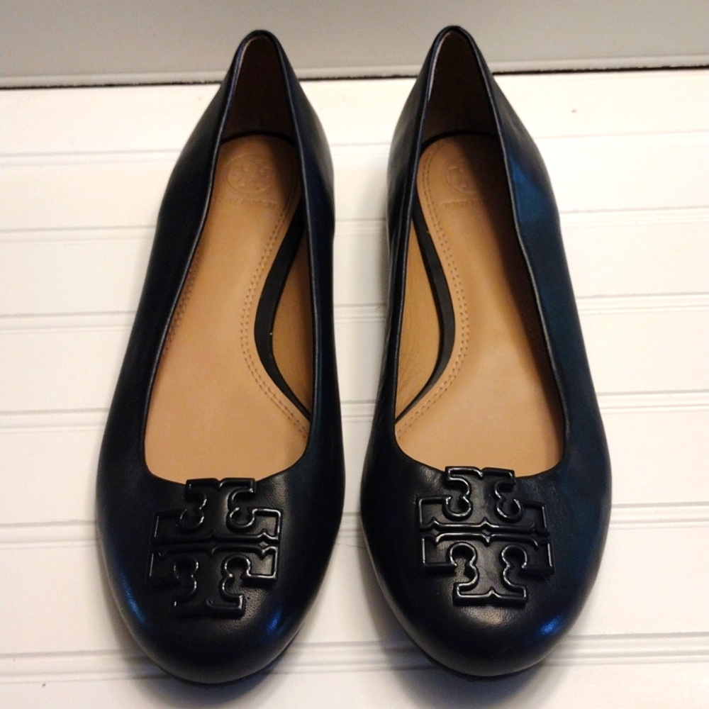 Tory Burch Black Ballet Flats - NWOT - Ladies Size 9M - Believe they are Melinda